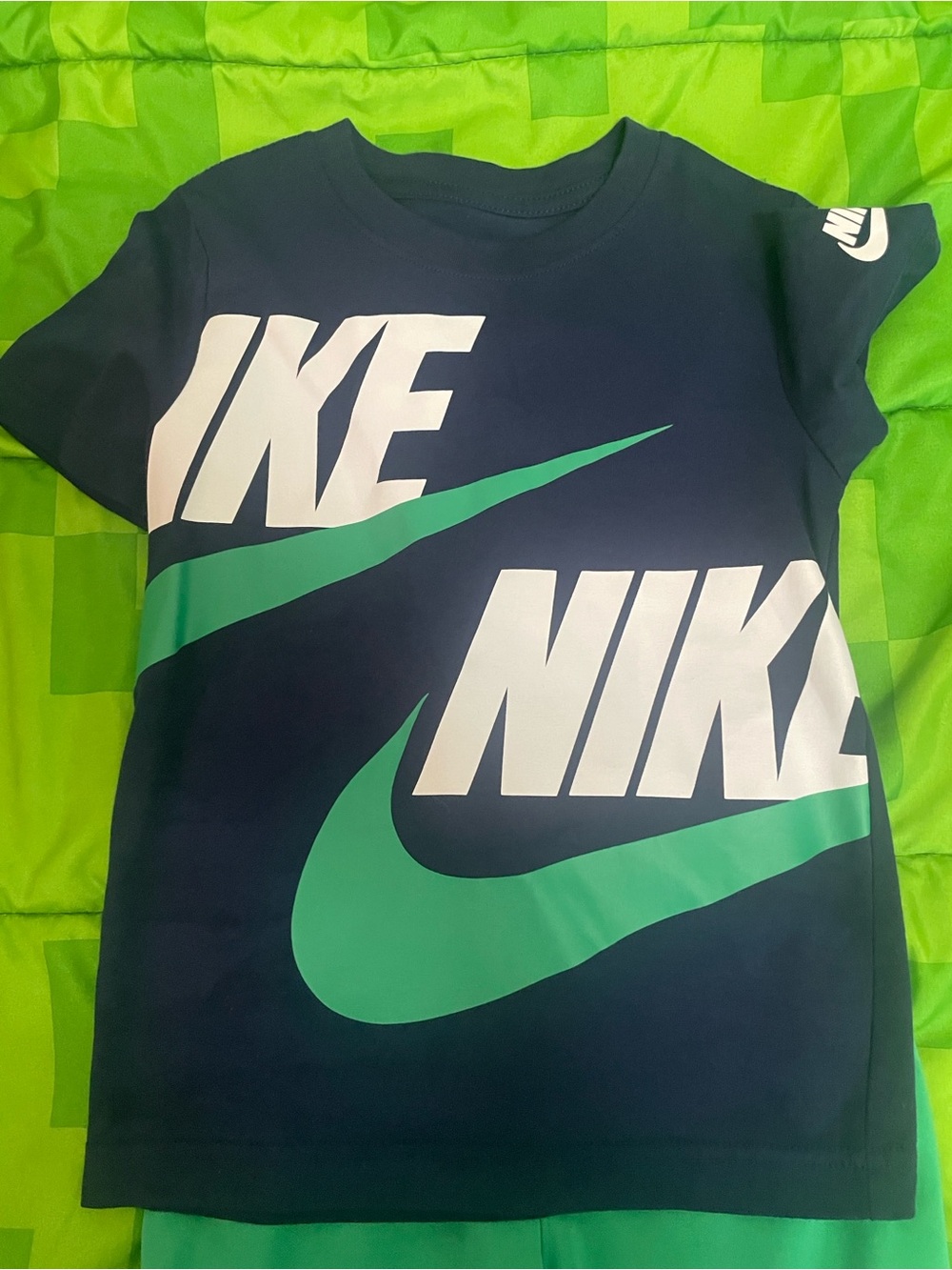 Nike Navy and Teal Boys Logo Tee & Shorts - Picture 2 of 6